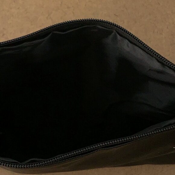 Macy's Beauty Is In The Bag Pull Zipper Cosmetic Makeup Bag - Picture 2 of 2